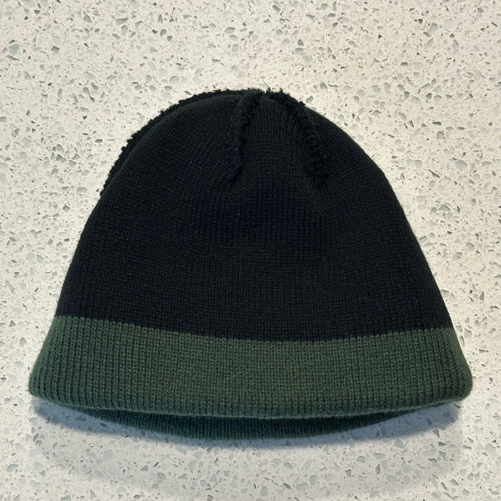 Teddy Fresh X Looney Tunes Beanie in Black/Green
